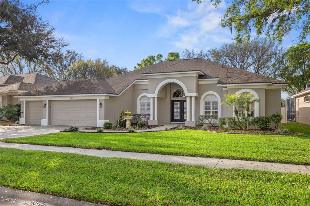 2819 WINDING TRAIL DRIVE VALRICO, FL 33594