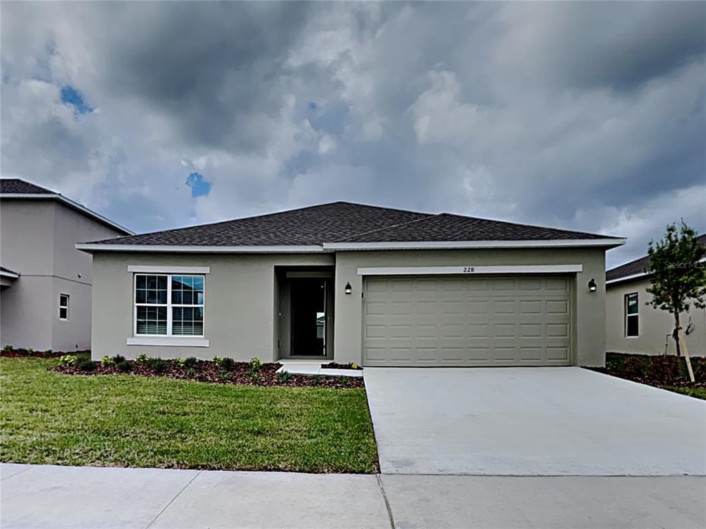 228 GARNET AVENUE KISSIMMEE, FL 34758