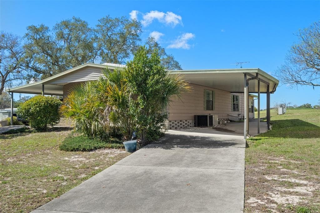 7417 NIELSON AVENUE BROOKSVILLE, FL 34613