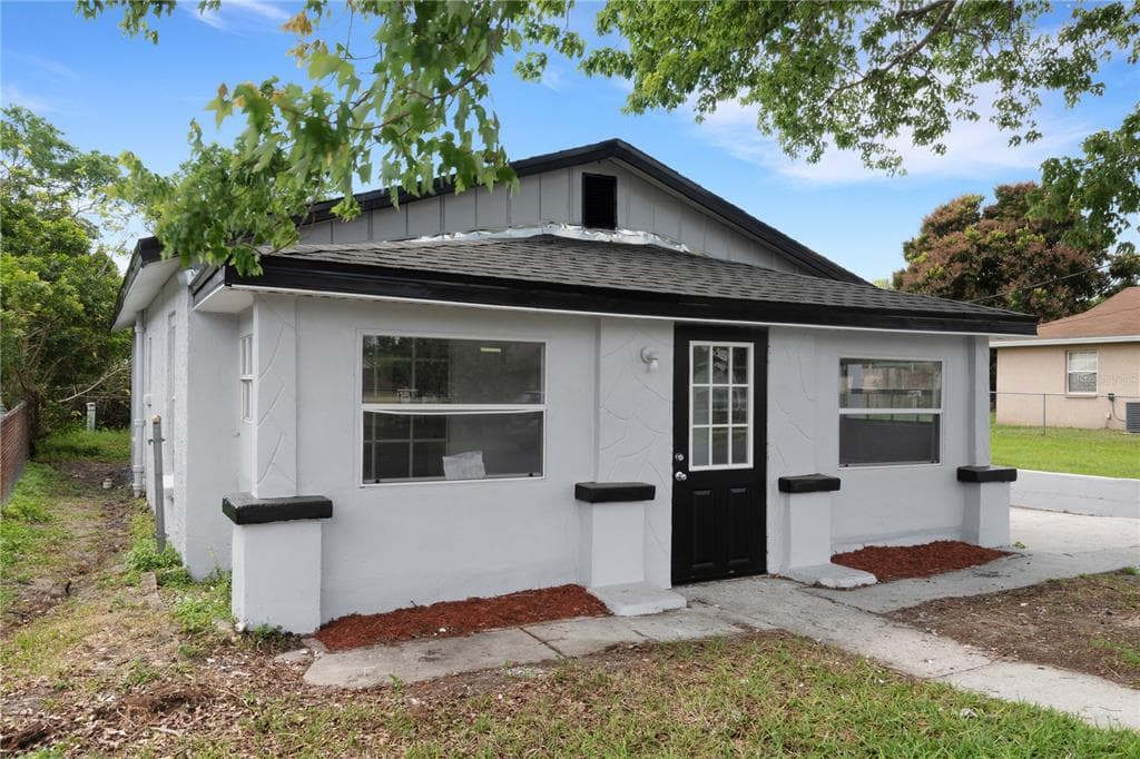 828 W 13TH STREET LAKELAND, FL 33805