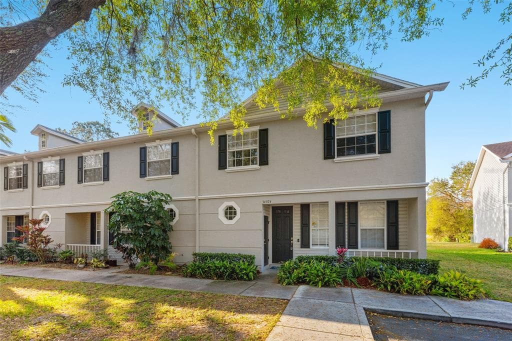 34924 TEEVIEW LANE ZEPHYRHILLS, FL 33541