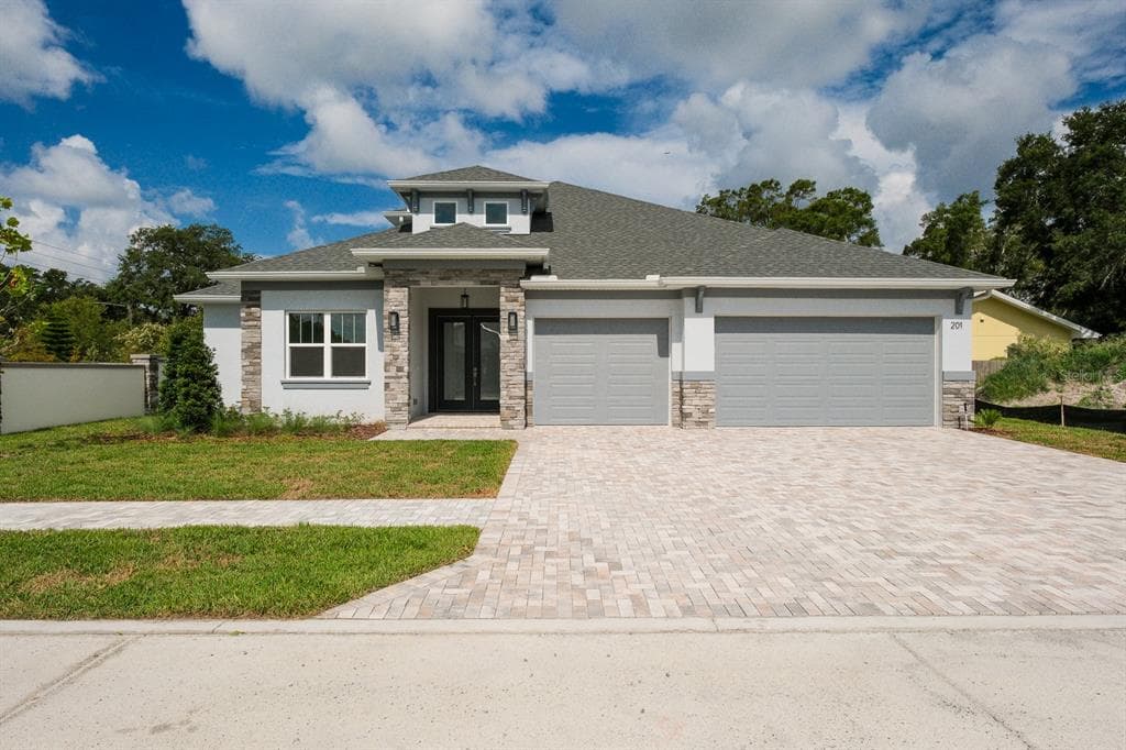 201 LAROCCA COURT PALM HARBOR, FL 34683