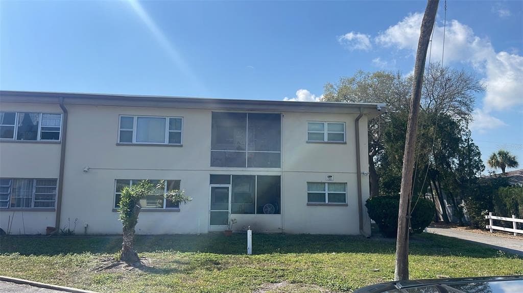416 73RD AVENUE N UNIT 108 ST PETERSBURG, FL 33702