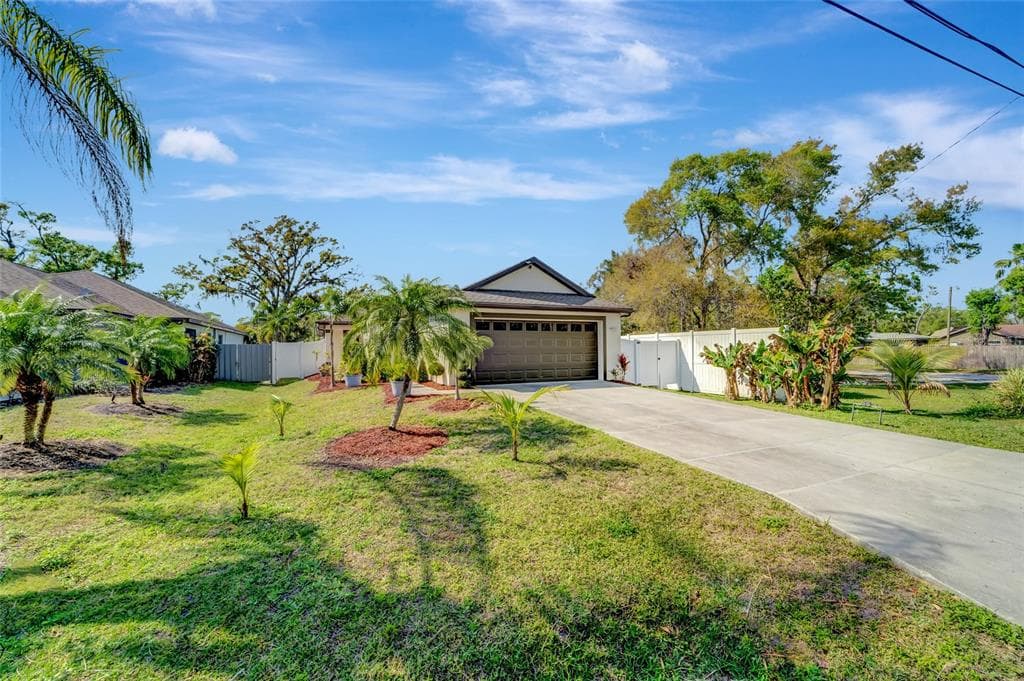 3363 HOULE AVENUE SARASOTA, FL 34232