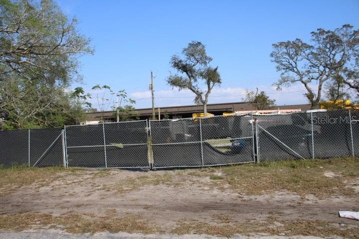 4007 N 69TH STREET TAMPA, FL 33610