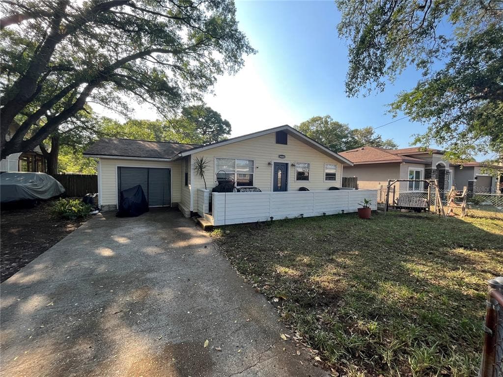 14892 63RD STREET N CLEARWATER, FL 33760