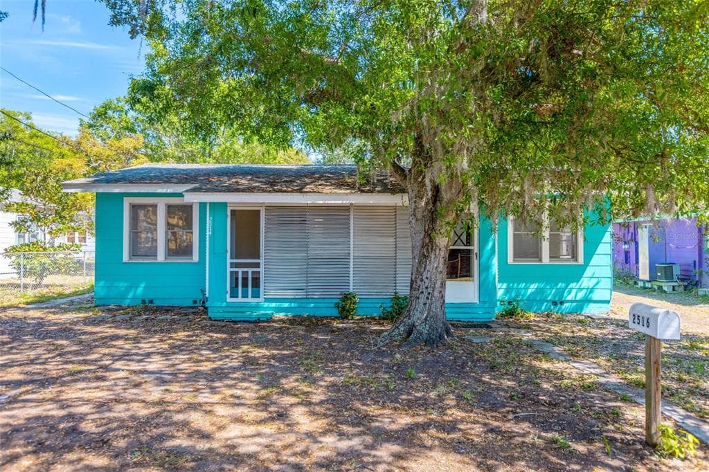 2514 YORK STREET S GULFPORT, FL 33707