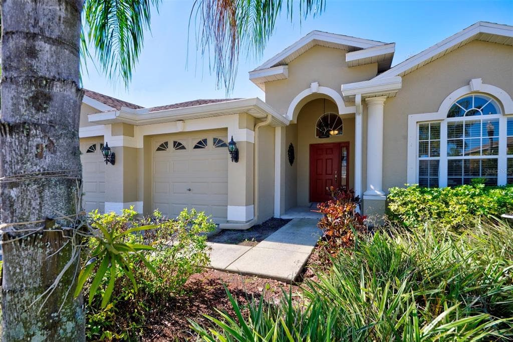 5825 CANDYTUFT PLACE LAND O LAKES, FL 34639