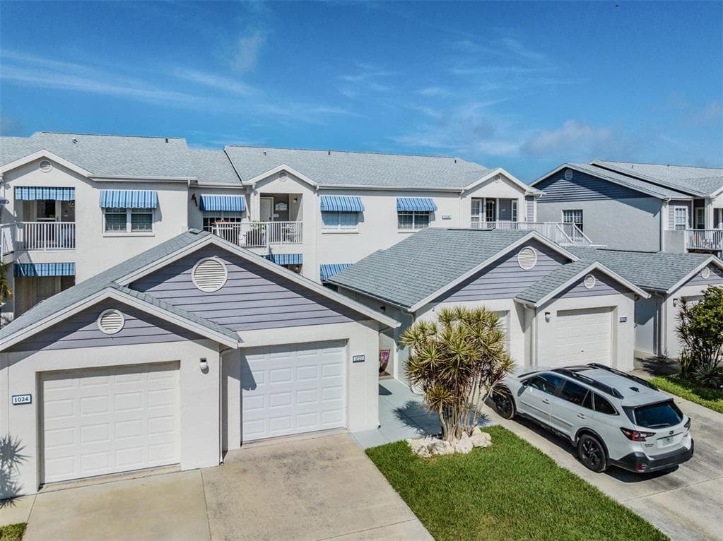 11535 SHIPWATCH WAY UNIT 1027 LARGO, FL 33774