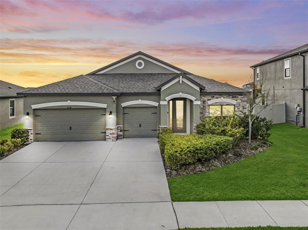 8109 ROMA DUNE DRIVE WESLEY CHAPEL, FL 33545