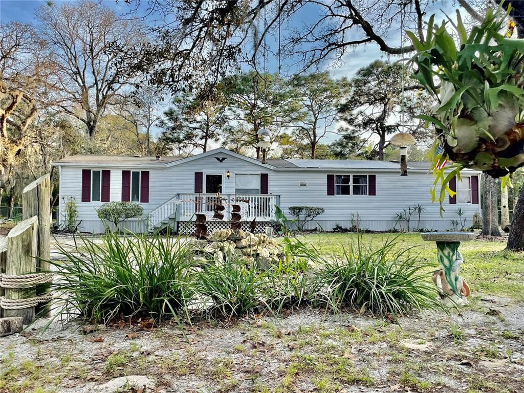 11702 FOXFIRE DRIVE HUDSON, FL 34669