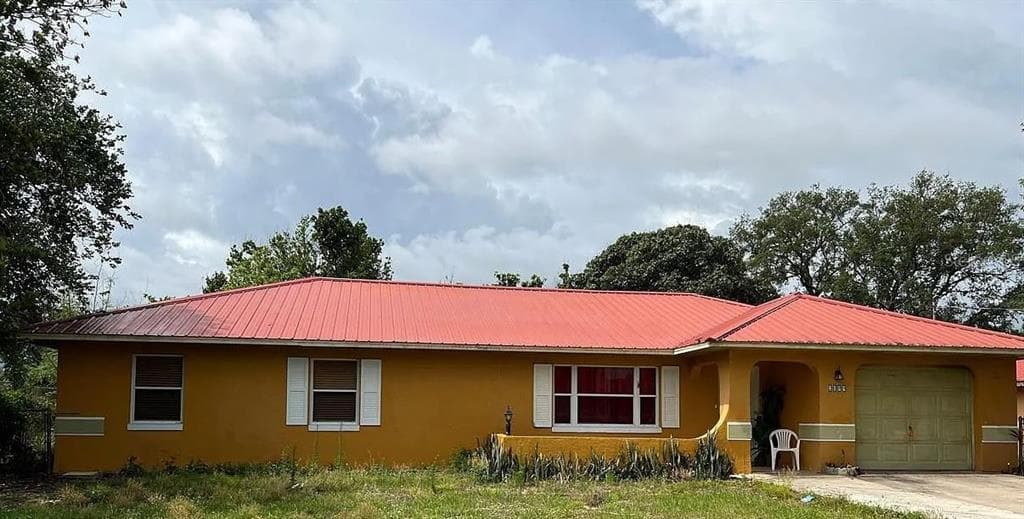 2099 W AVON BOULEVARD AVON PARK, FL 33825
