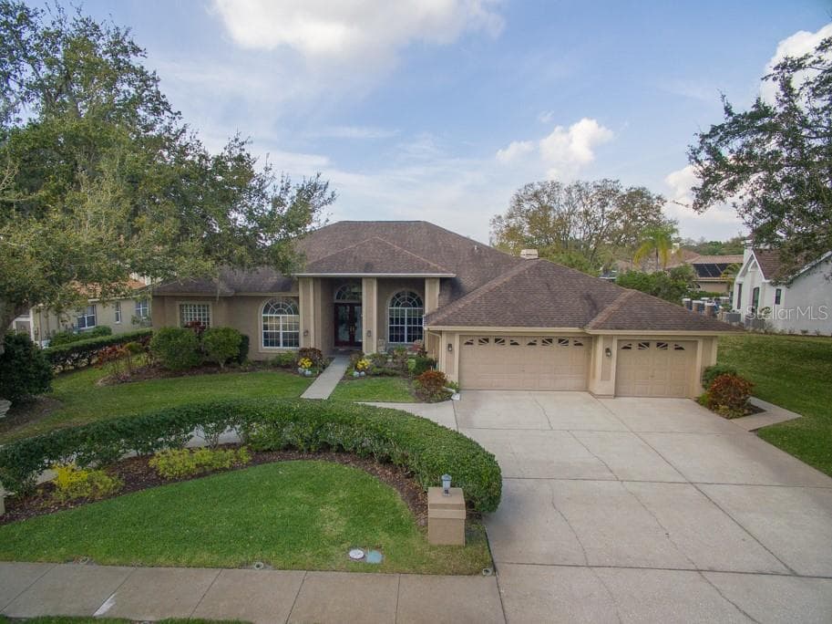 3763 EXECUTIVE DRIVE PALM HARBOR, FL 34685