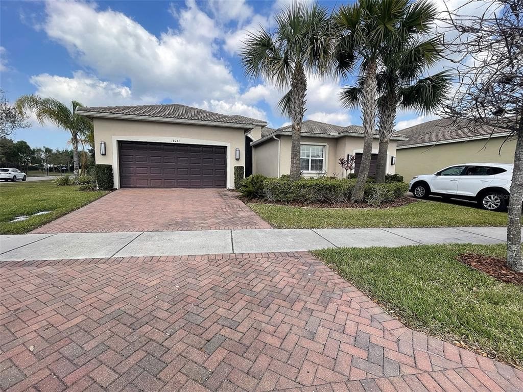 16041 CAPE CORAL DRIVE WIMAUMA, FL 33598