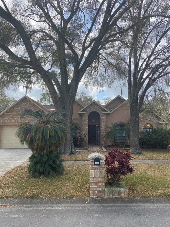 1227 ACANTHUS AVENUE BRANDON, FL 33510