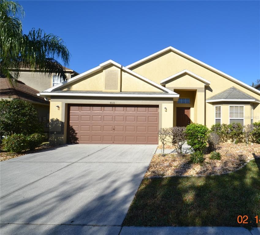 4033 HUNTINGDALE COURT WESLEY CHAPEL, FL 33543