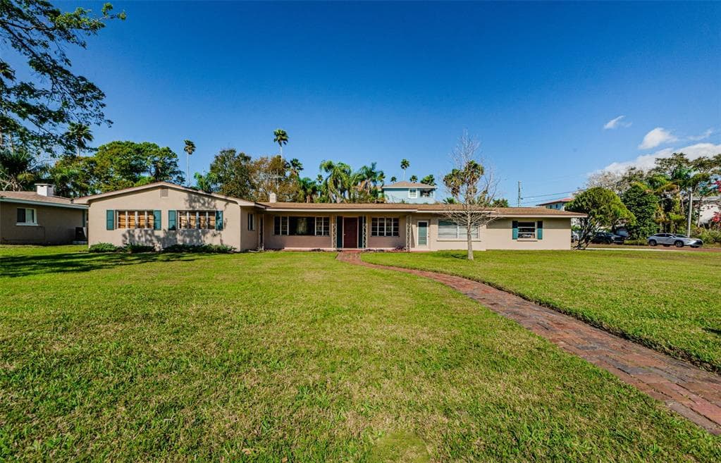 1794 SANTA BARBARA DR DUNEDIN, FL 34698
