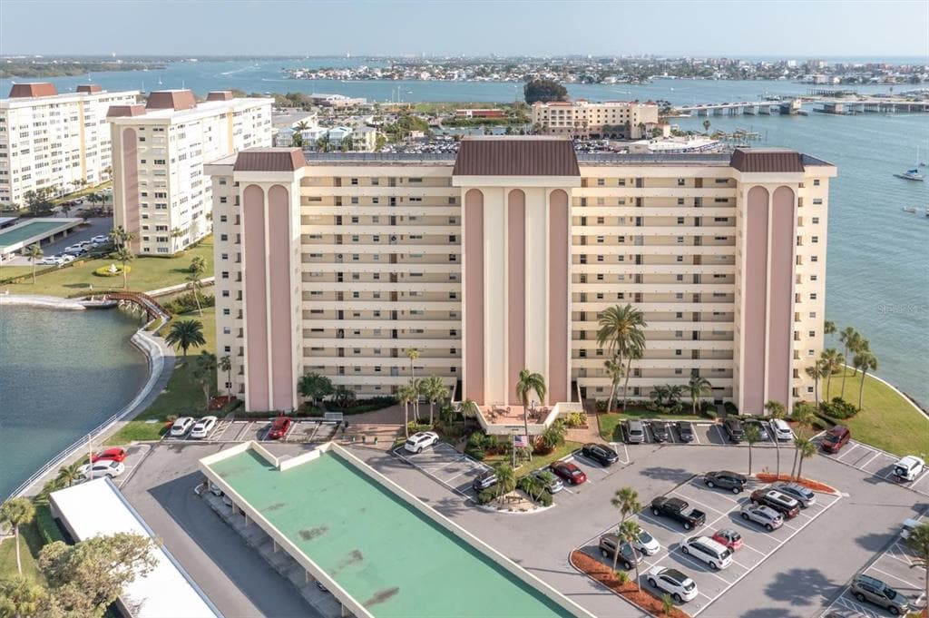 4775 COVE CIRCLE UNIT 102