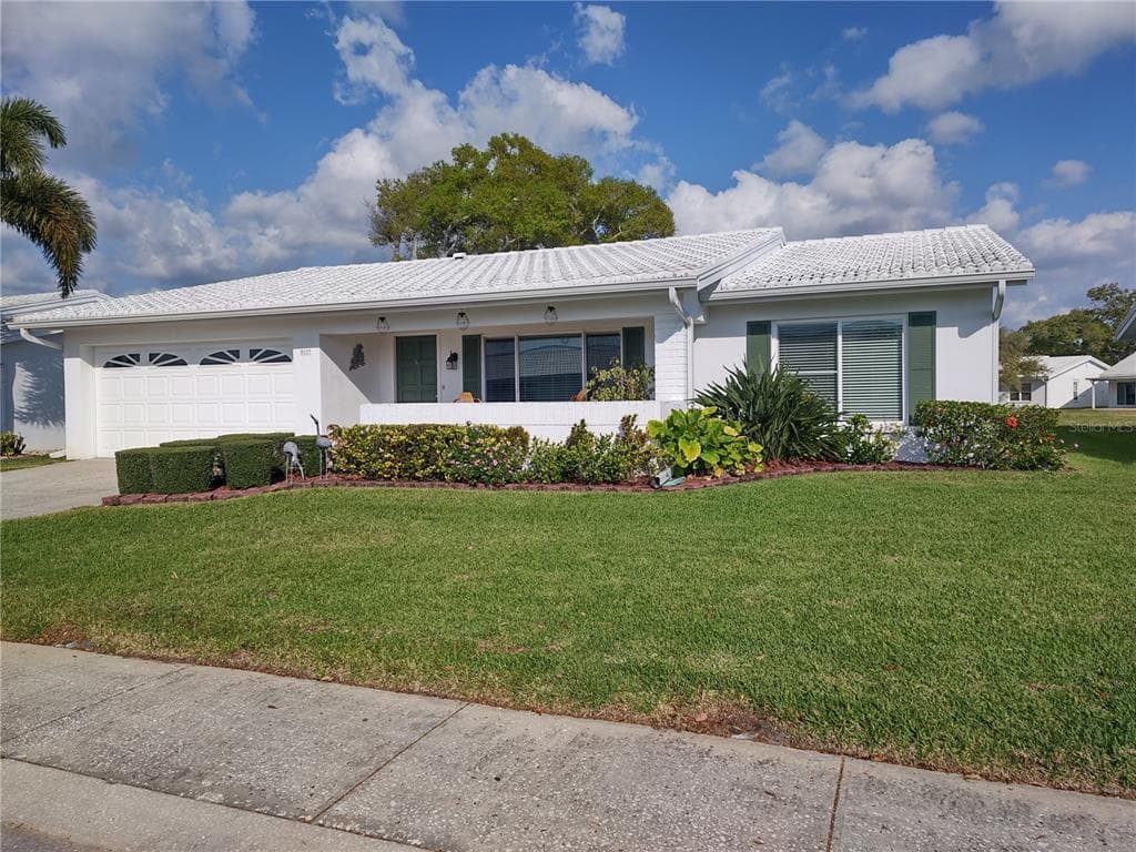 9227 40TH WAY N PINELLAS PARK, FL 33782