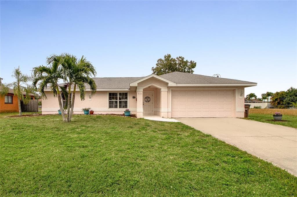 432 SE 13TH COURT CAPE CORAL, FL 33990