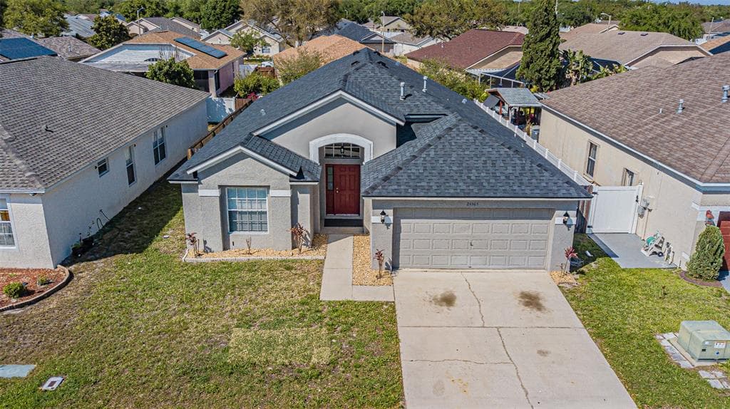 24505 BREEZY OAK COURT