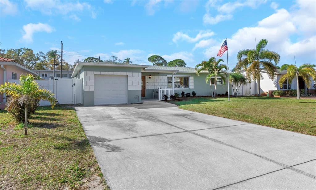 5856 44TH AVENUE N ST PETERSBURG, FL 33709