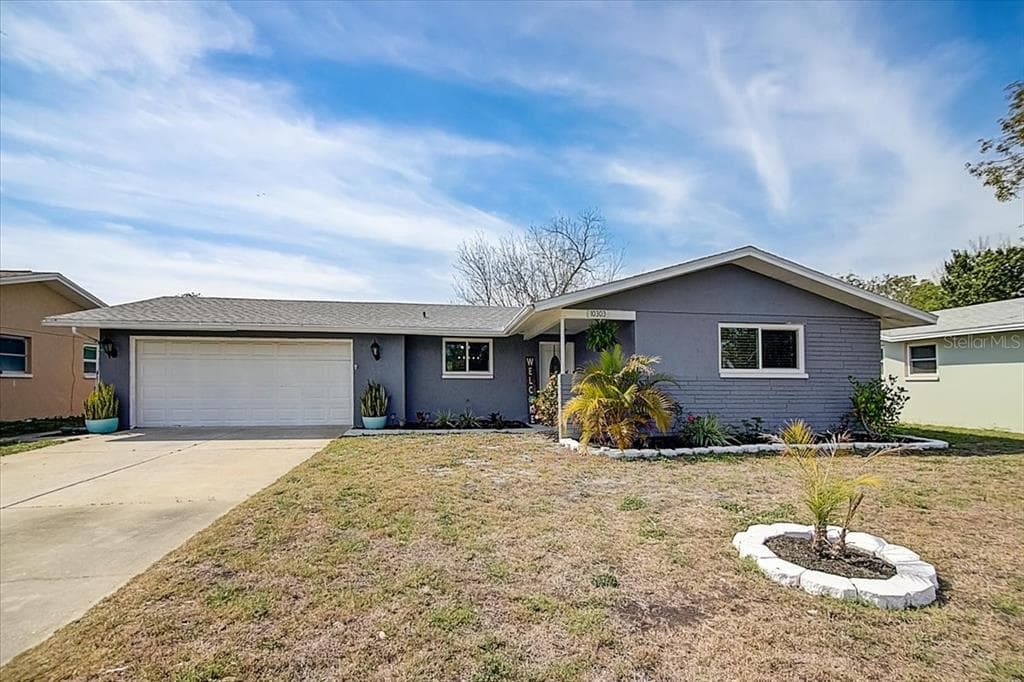10303 OLEANDER DRIVE PORT RICHEY, FL 34668