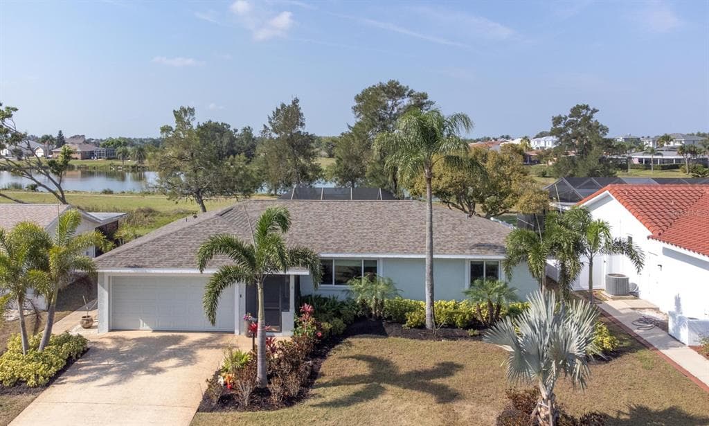748 FLAMINGO DRIVE APOLLO BEACH, FL 33572