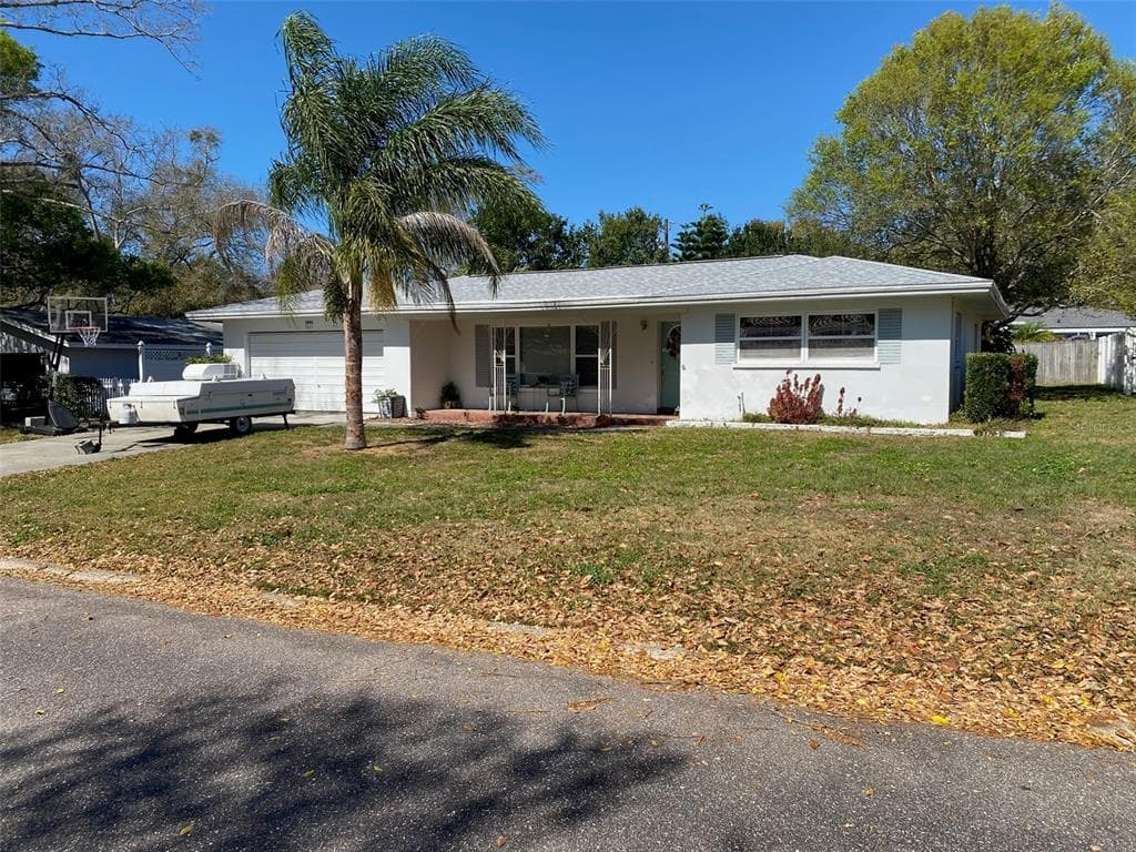 1924 JEFFORDS STREET CLEARWATER, FL 33764