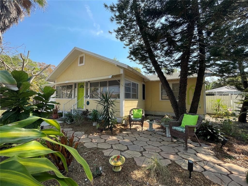 4926 23RD AVENUE S GULFPORT, FL 33707