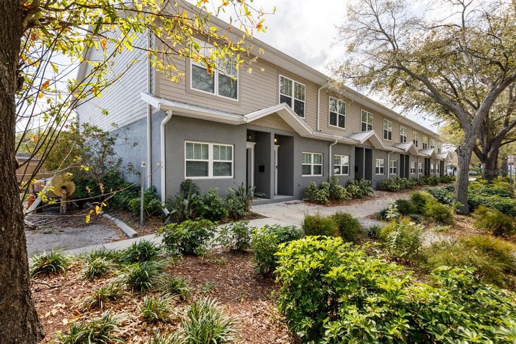 2448 1ST AVENUE N ST PETERSBURG, FL 33713