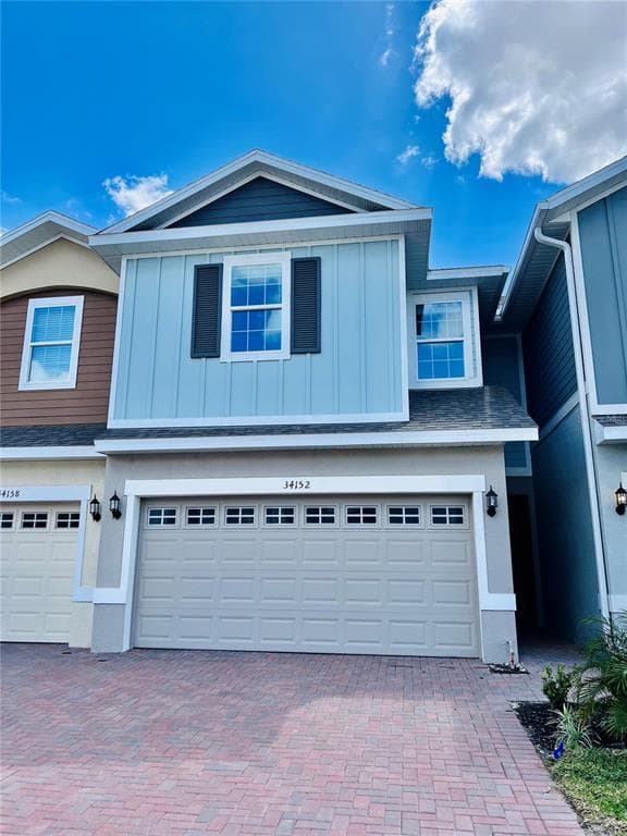 34152 CINDER WAY WESLEY CHAPEL, FL 33545