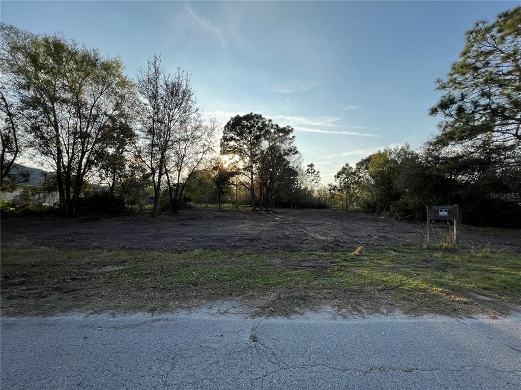 3475 STEEPLECHASE ROAD WESLEY CHAPEL, FL 33543