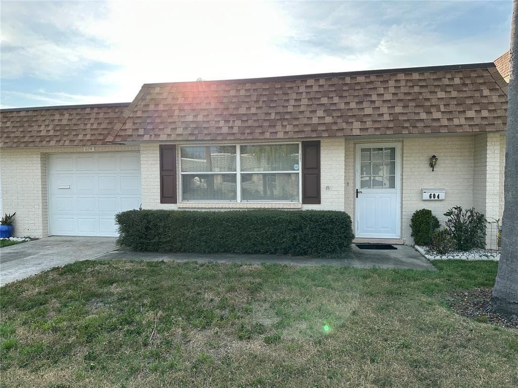604 MINDY DRIVE LARGO, FL 33771