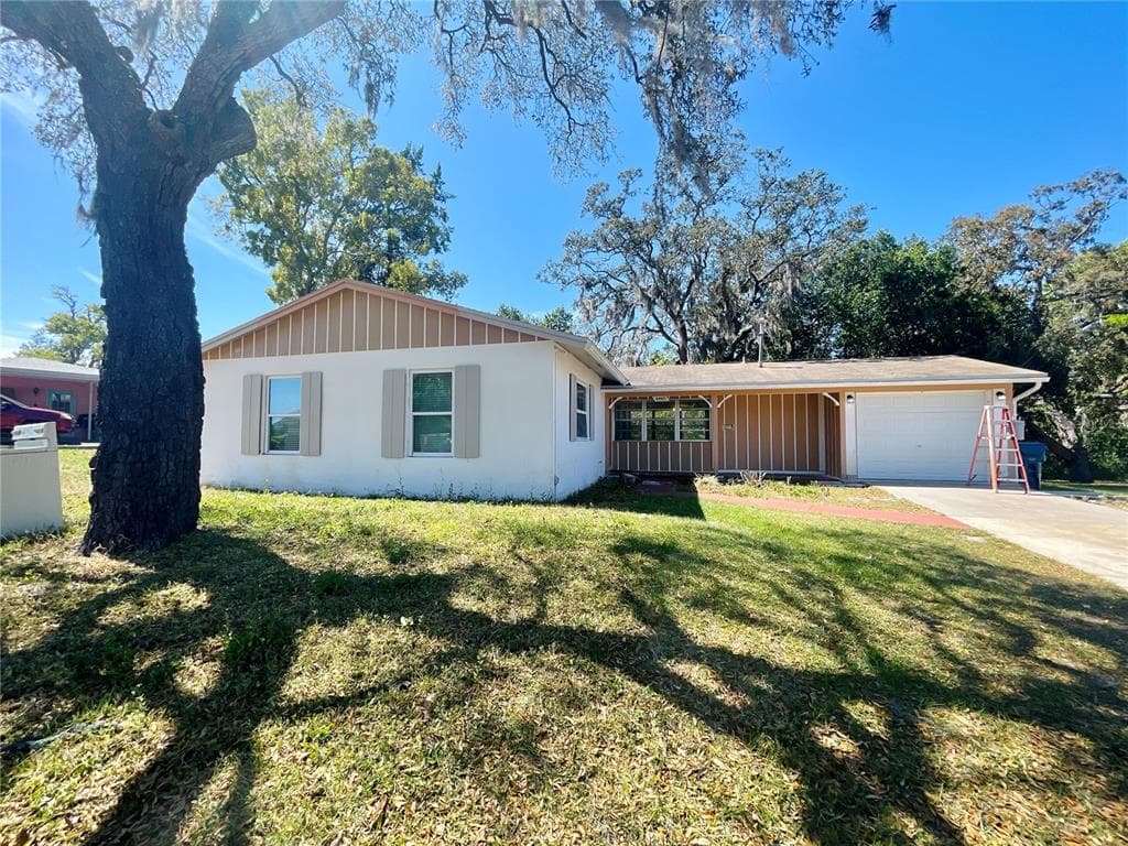 6460 TREEHAVEN DRIVE SPRING HILL, FL 34606