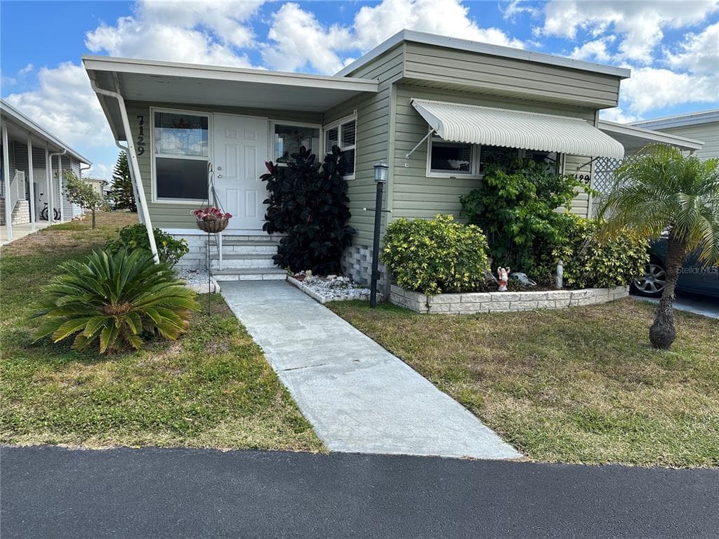7129 MOUNT ARLINGTON DRIVE NE UNIT 440 ST PETERSBURG, FL 33702