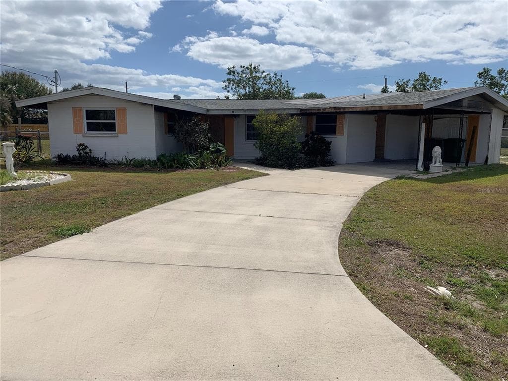 111 FRANCIS DRIVE NE PORT CHARLOTTE, FL 33952