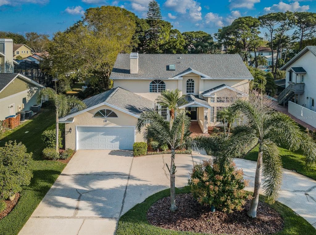 754 APALACHEE DRIVE NE ST PETERSBURG, FL 33702