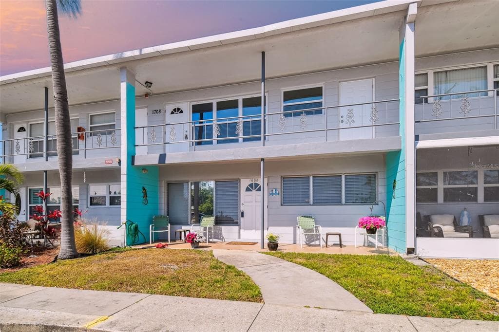 5861 42ND TERRACE N UNIT 1708 KENNETH CITY, FL 33709