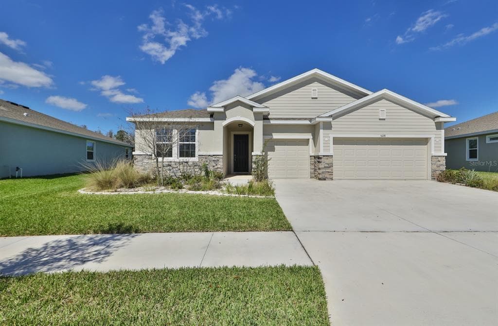 5028 JAGGED CLOUD DRIVE WIMAUMA, FL 33598
