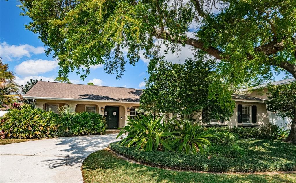 14031 EGRET LANE CLEARWATER, FL 33762