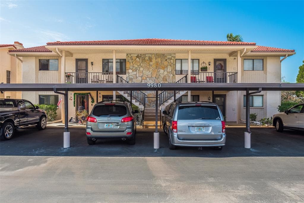 9980 EAGLES POINT CIRCLE UNIT C PORT RICHEY, FL 34668