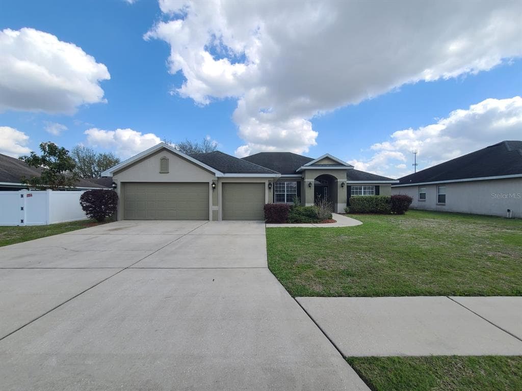 6821 BROMPTON DRIVE LAKELAND, FL 33809