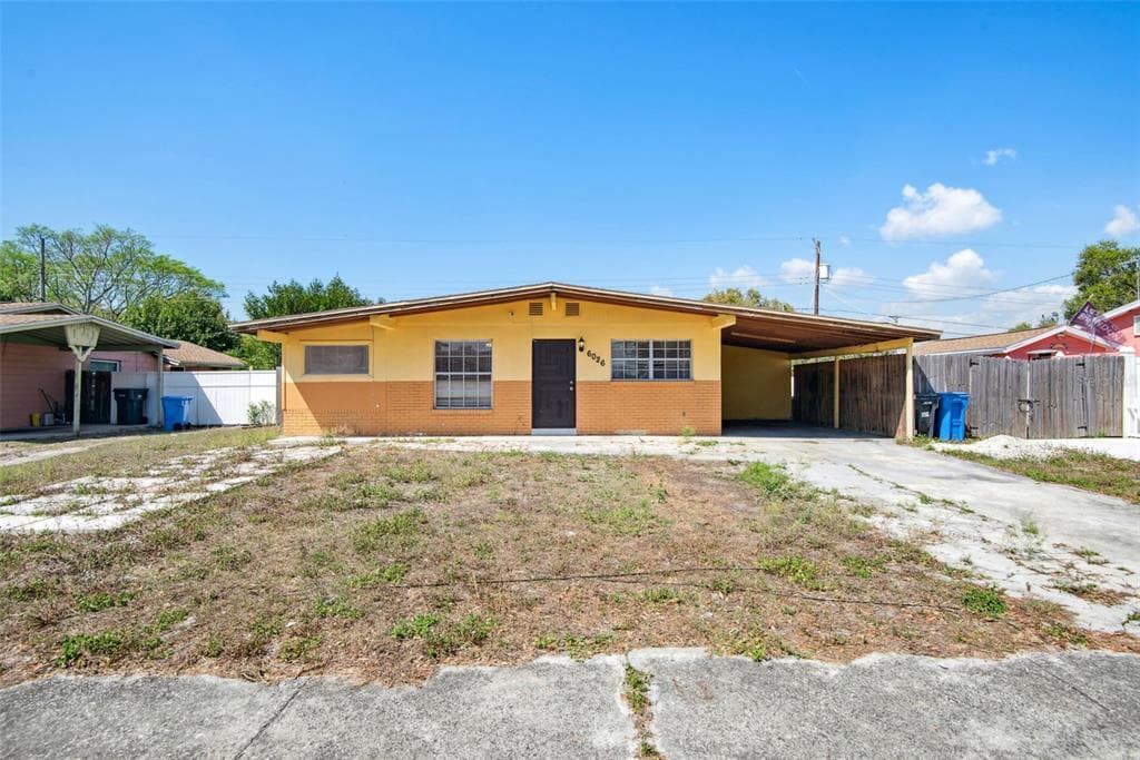 6026 CRESTRIDGE ROAD TAMPA, FL 33634