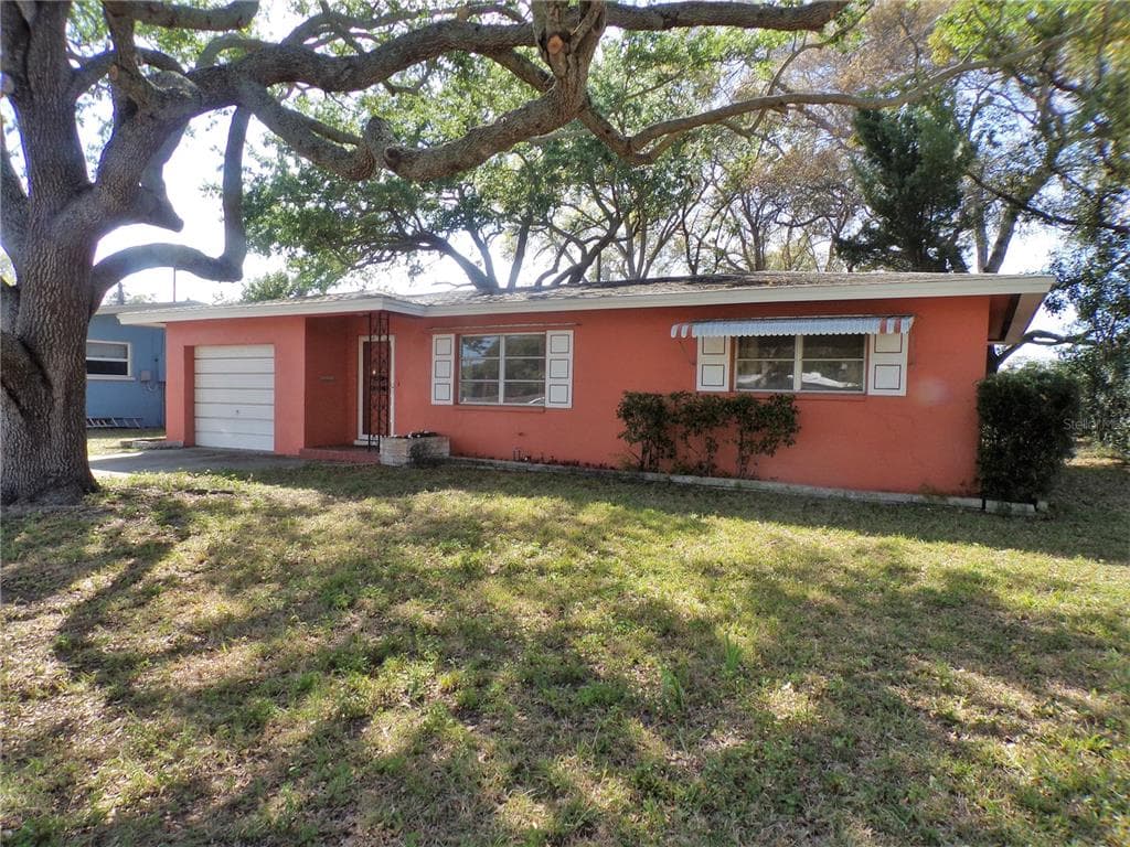 1234 ROBIN HOOD LANE DUNEDIN, FL 34698