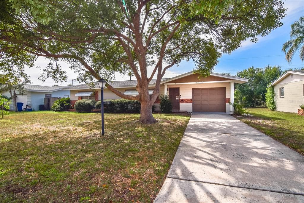 11564 69TH AVENUE SEMINOLE, FL 33772