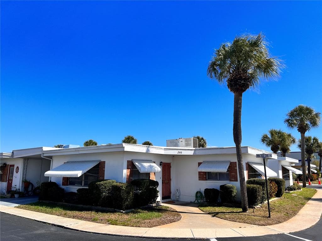 250 ROSERY ROAD NW UNIT 266 LARGO, FL 33770