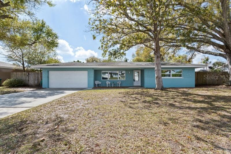 1849 HUNT LANE CLEARWATER, FL 33764