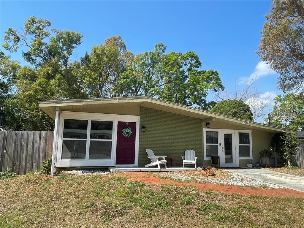 5613 S SHERIDAN ROAD TAMPA, FL 33611