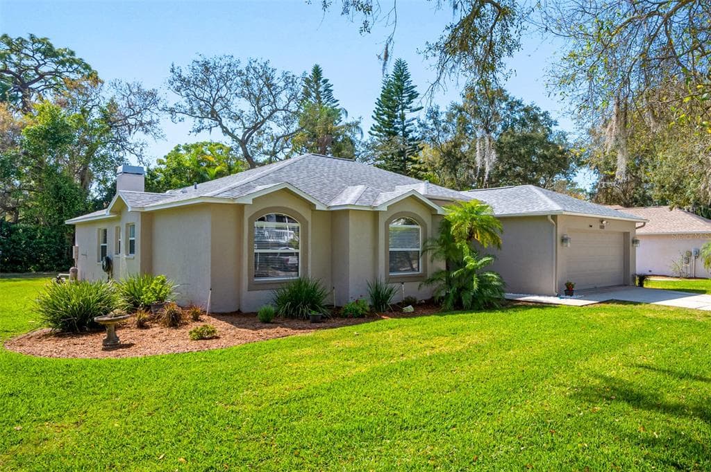 1809 GULF BEACH BOULEVARD TARPON SPRINGS, FL 34689
